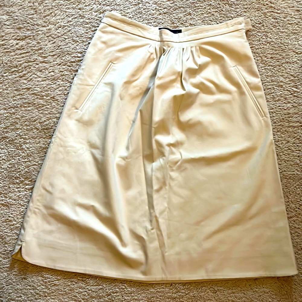 Piazza Sempione Cream Skirt with tags- sz 44